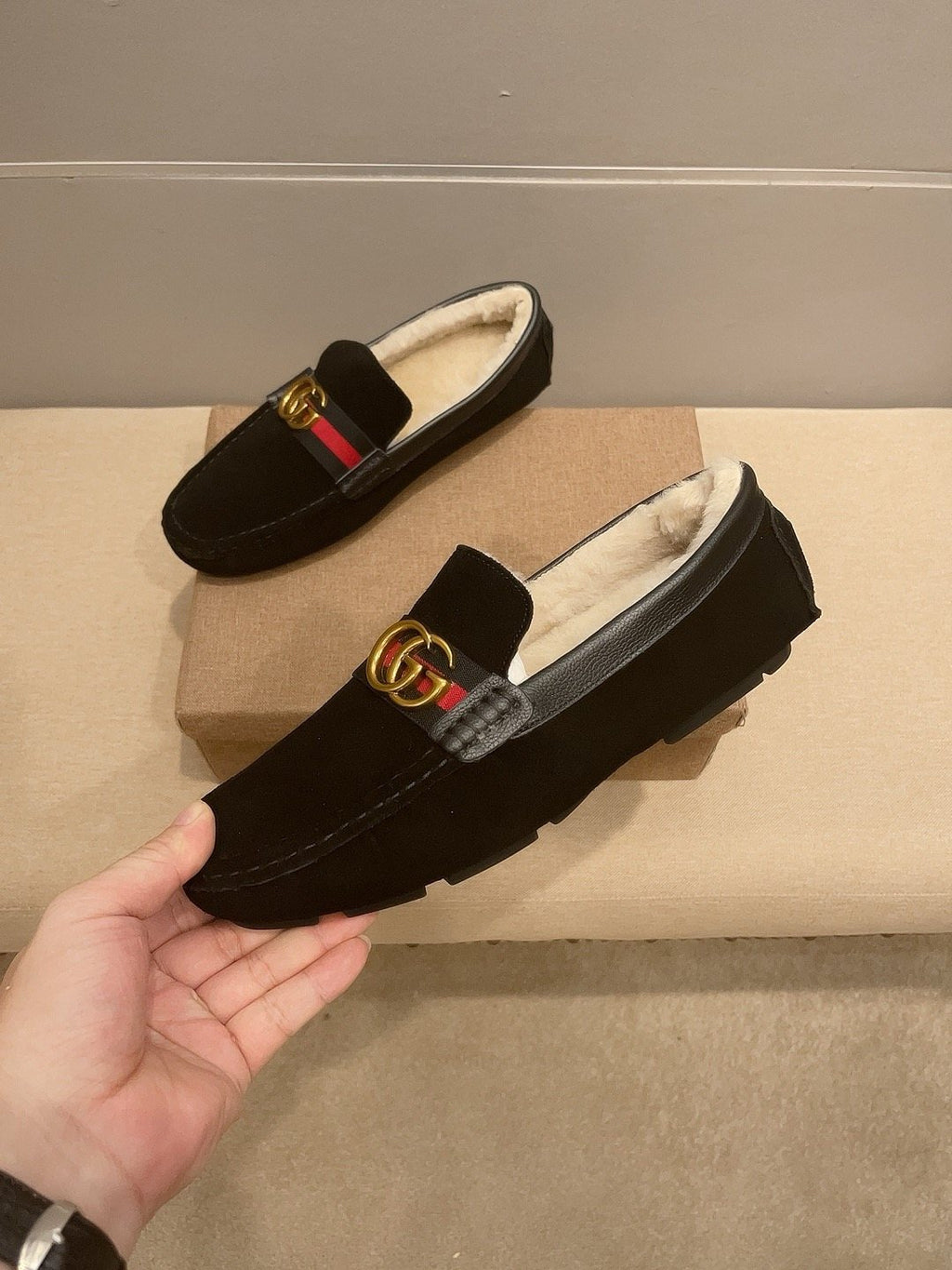 Gucci Men's Black Stripe Plush-Lined Loafers