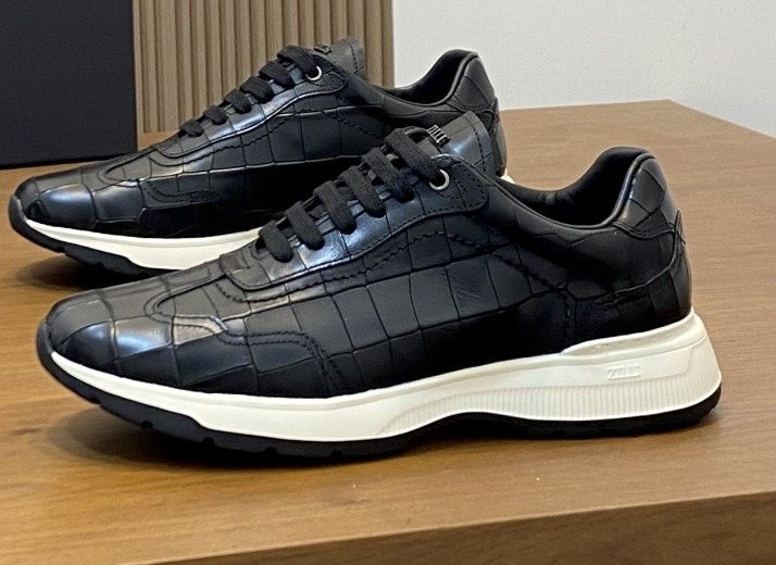 Zilli Men's Textured Low-Top Sneakers - Textured Upper With Stitched Panel Details